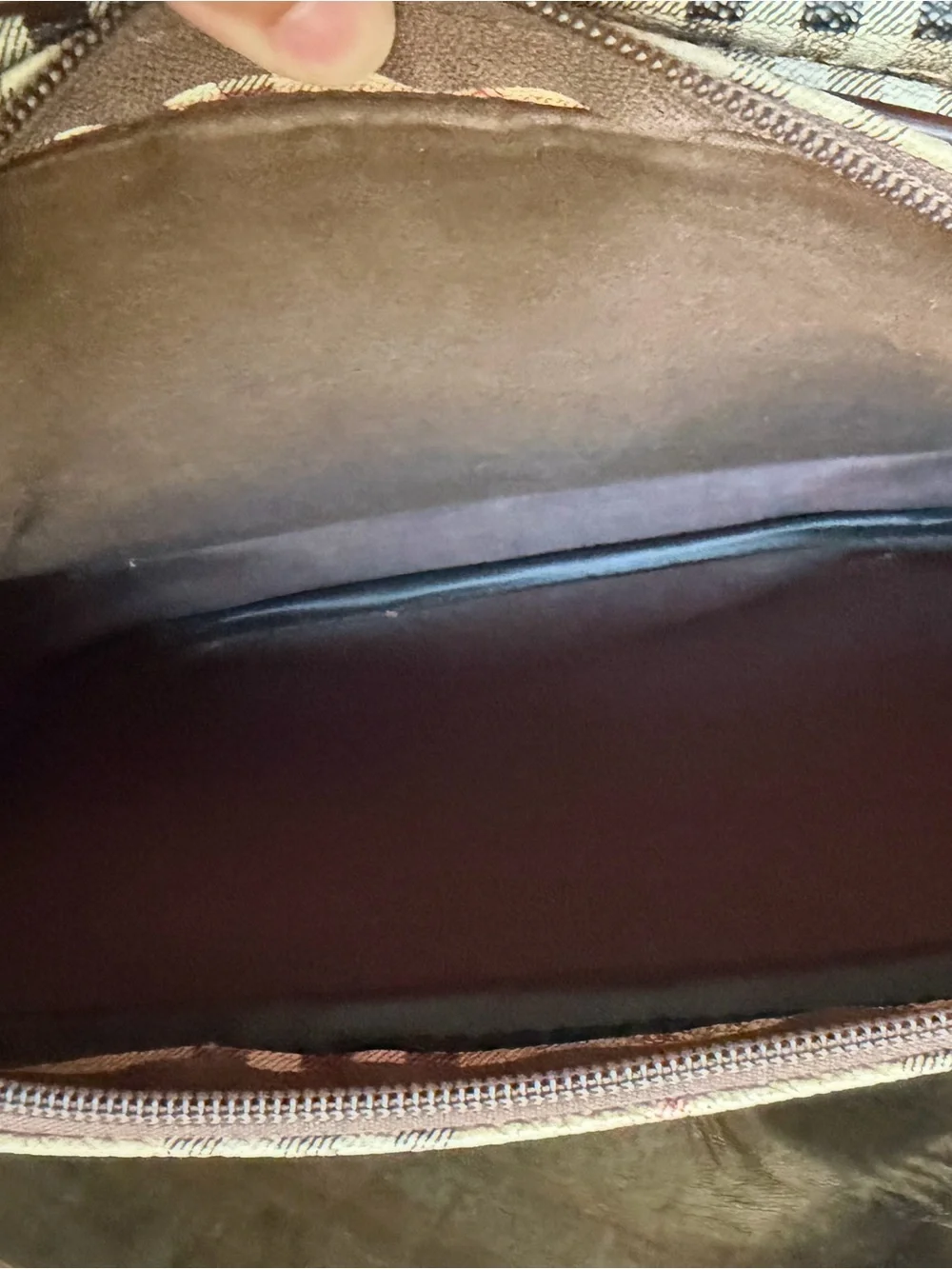 Authentic Vintage Burberrys Nova Check Triple Zip Large Crossbody Messenger Bag